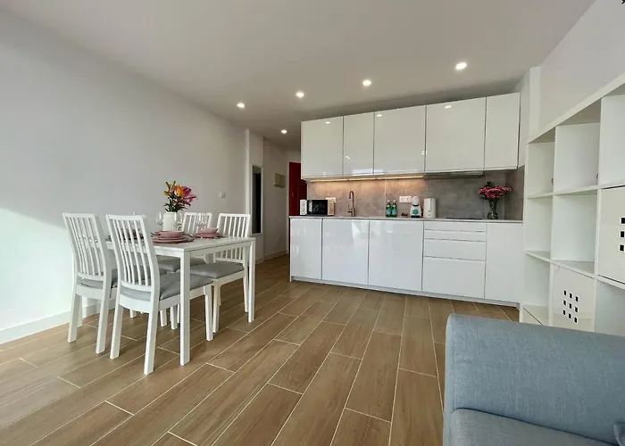 Malibu Park 2116 - Ocean View * Адехе